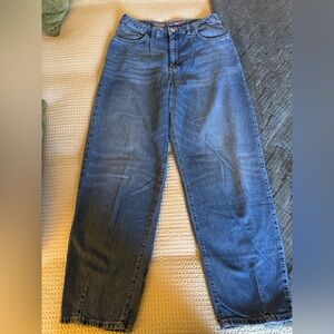 Pilcro Women's Blue Ankle Jeans